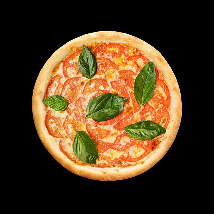 Пицца &quot;Маргарита&quot; (моцарелла, томатный соус, помидоры, базилик) 450 гр.